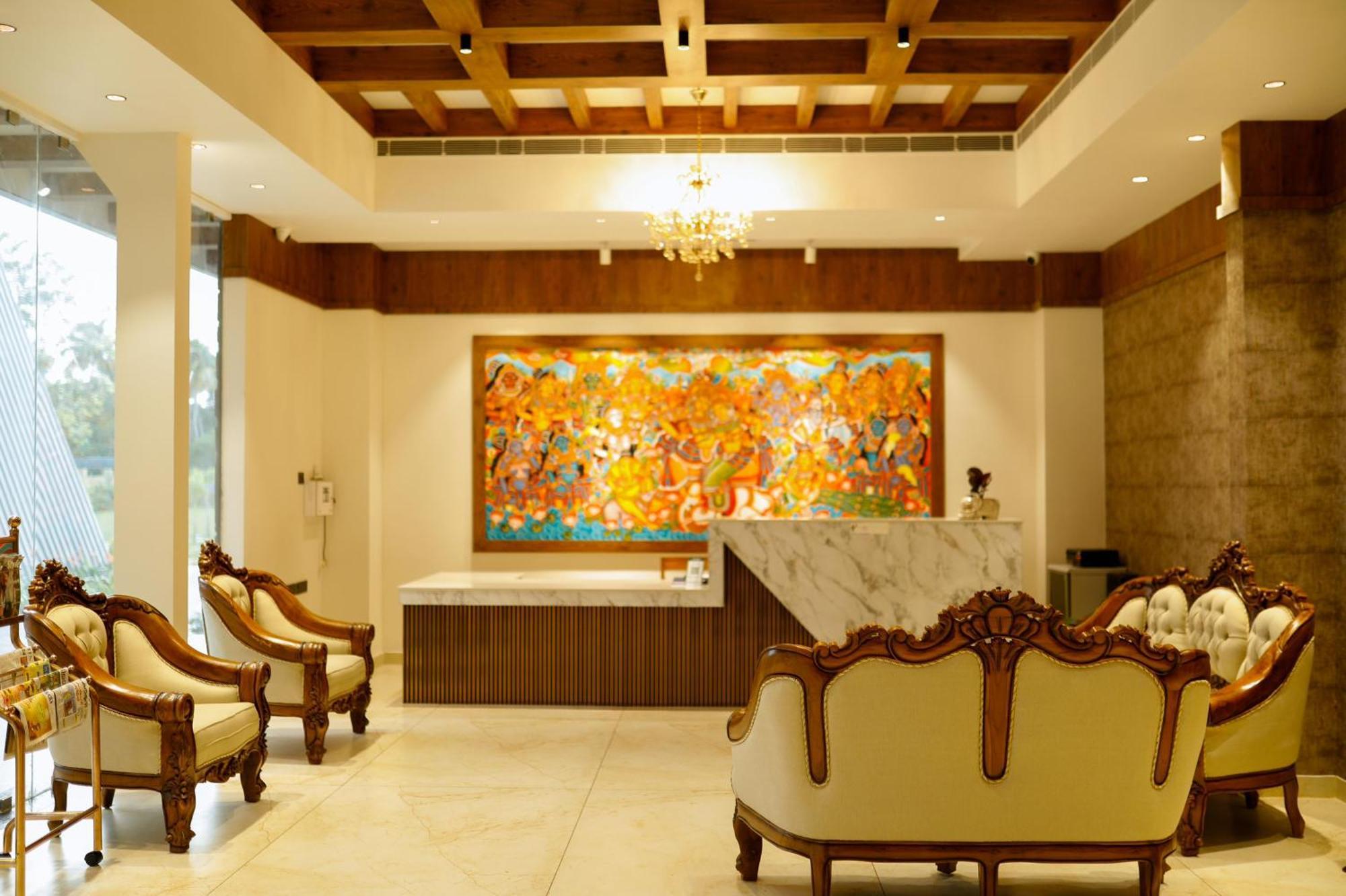 Leela'S 7Th Heaven Resort & Spa Trikunnapuzha 外观 照片